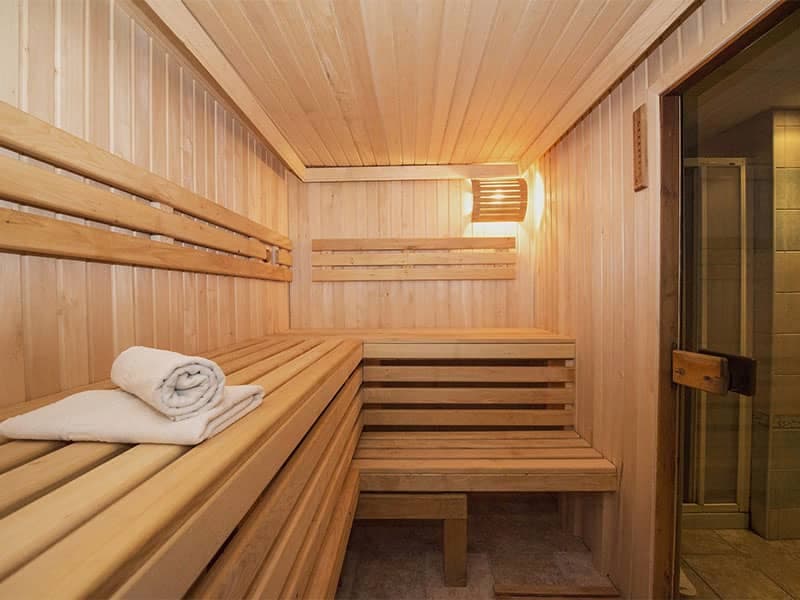 Reinigung in Wellnessbereich und Sauna